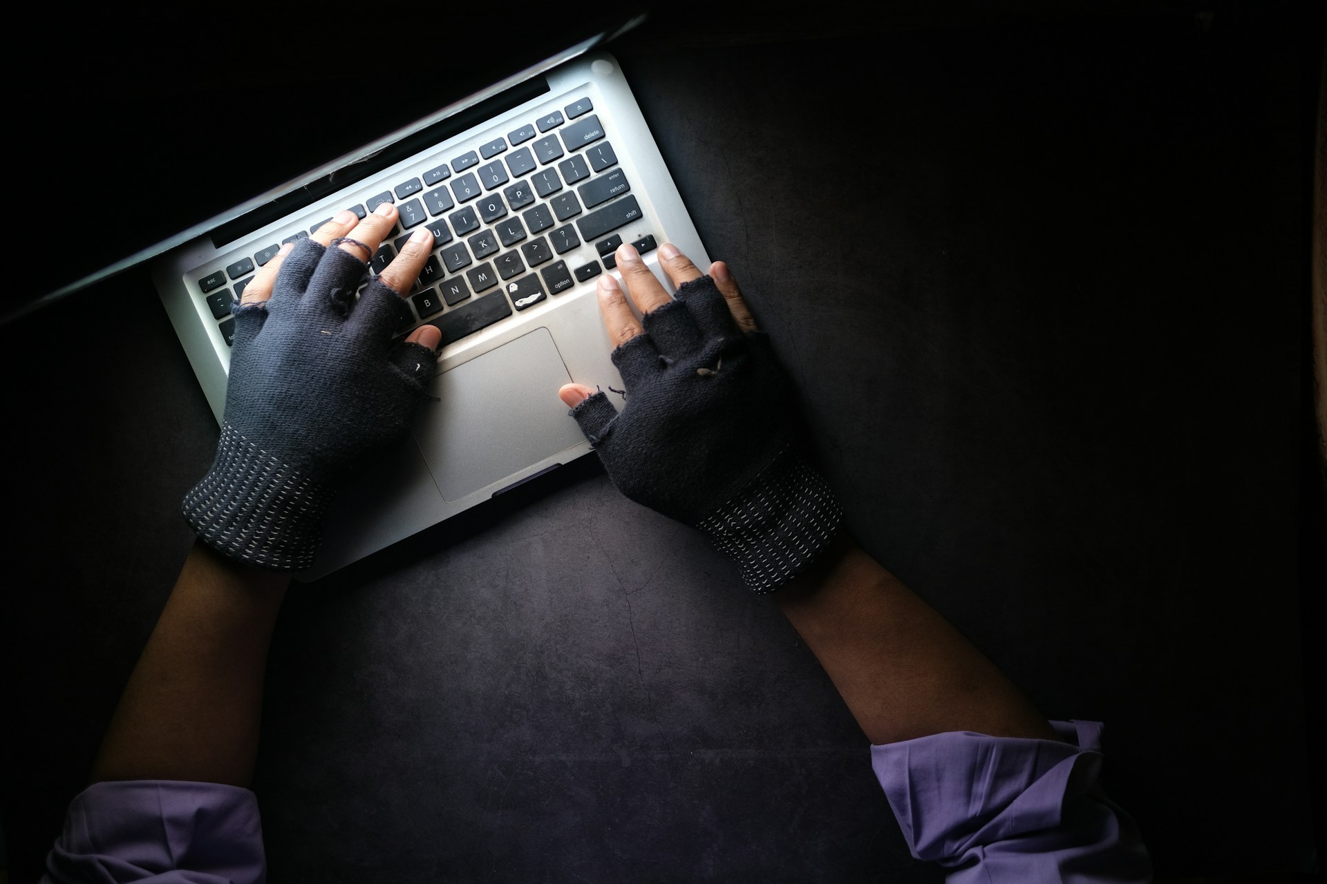 Decoding Cybersecurity Threats: Understanding MIM Attacks, SQL Injection, XSS, and Zero-Day Exploits
